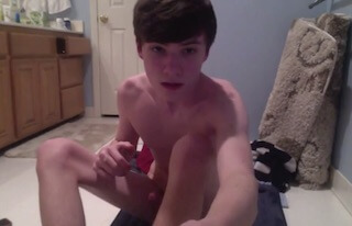 black webcam jerk - Nude Boy Jerking Off on the bathroom floor