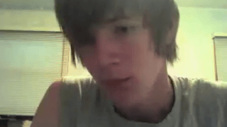 Hot emo boy jerking off and cumming on Omegle