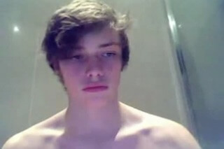 Gorgeous Teen Boy cums in the bathroom on webcam