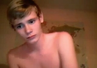 Blond twink self fisting and jerking on webcam