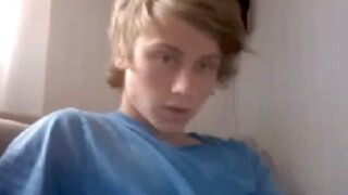 Blond webcam boy shows boner online