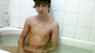 Straight teen boy takes a bath and jerks off for money on webcam